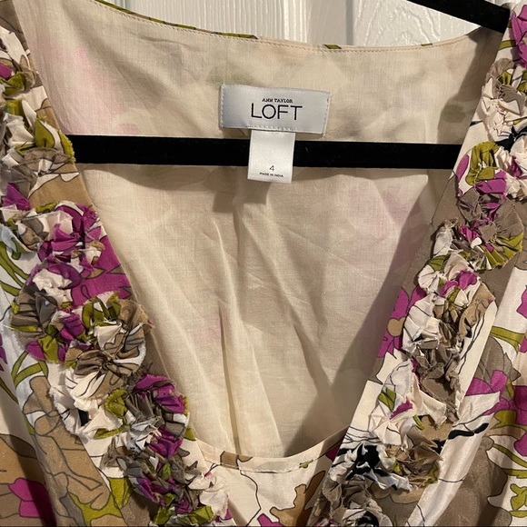 *DONATED* LOFT | Women’s V-Neck Dress | Floral | Pink Green Cream - Picture 2 of 5